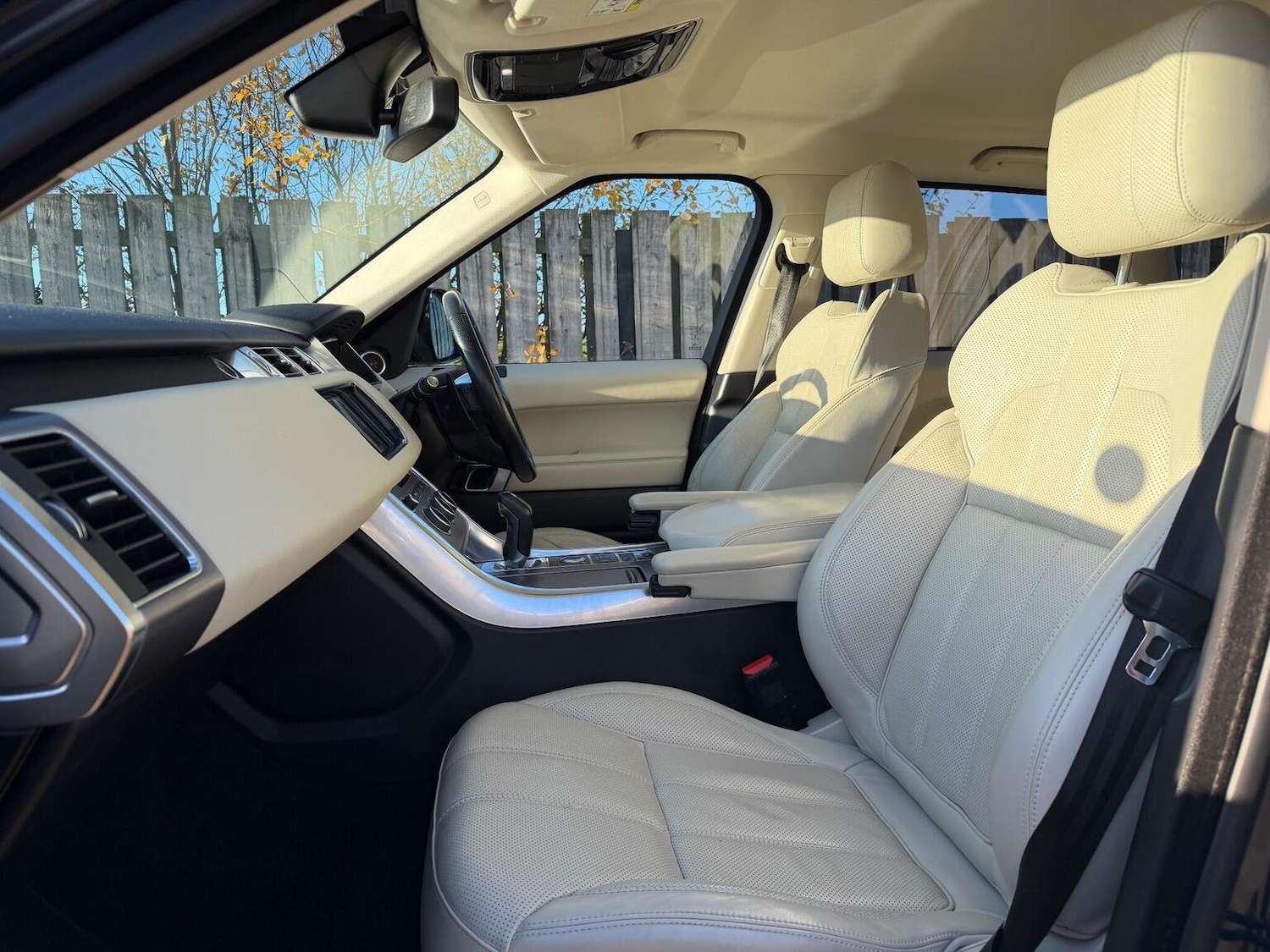 Used Land Rover Range Rover Sport 2015 for sale - 77277372: Photo 6