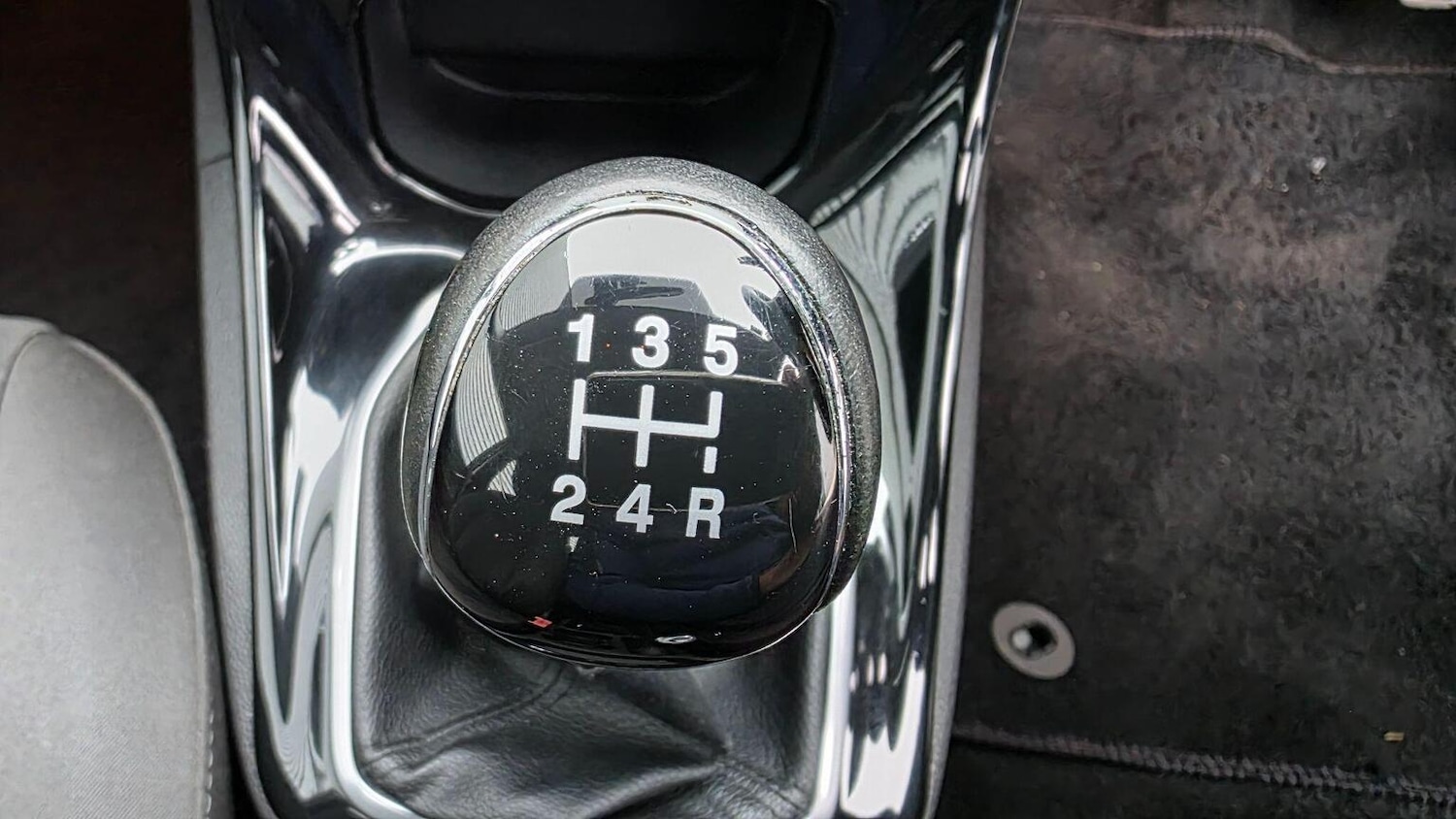 Used Ford Fiesta 2013 for sale - 77261739: Photo 23