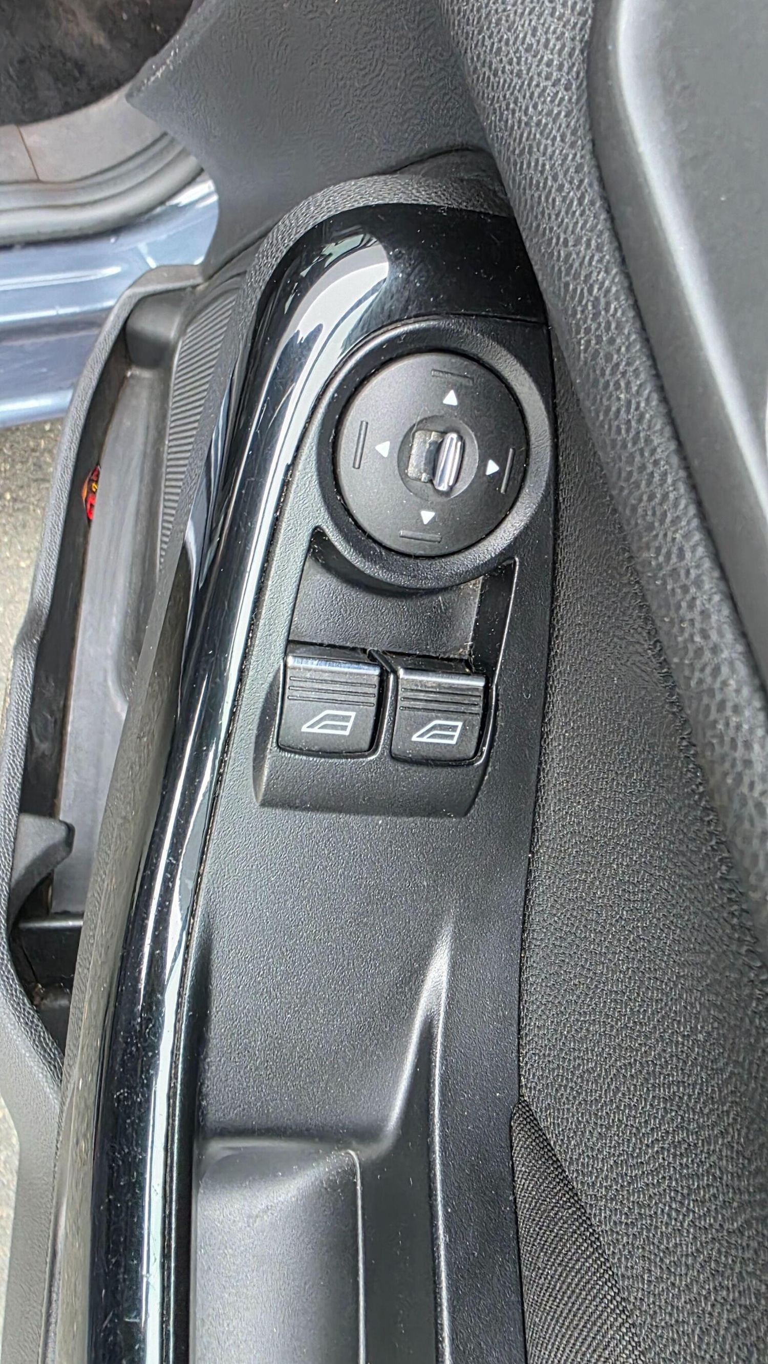 Used Ford Fiesta 2013 for sale - 77261739: Photo 25