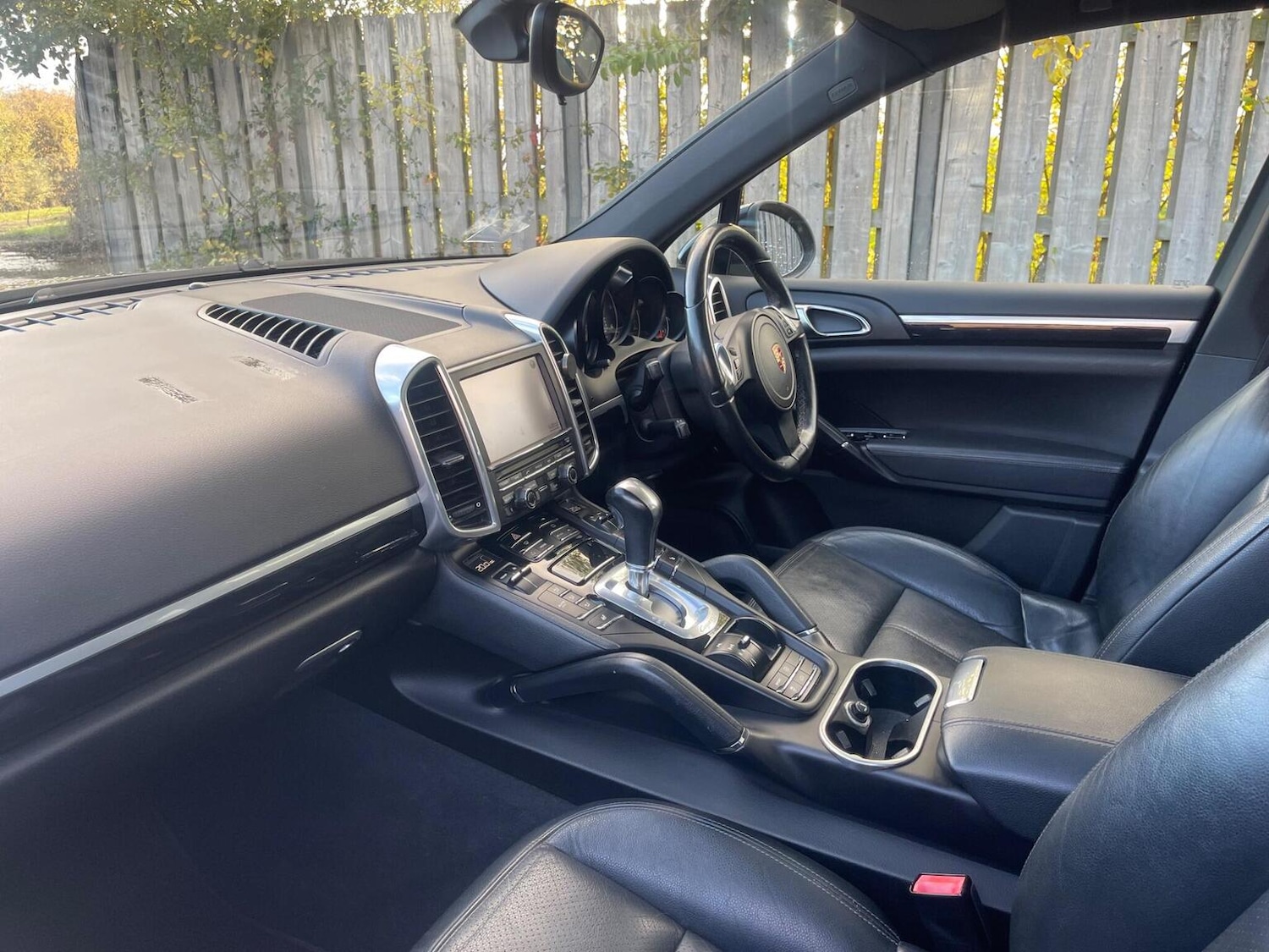 Used Porsche Cayenne 2011 for sale - 77277287: Photo 17