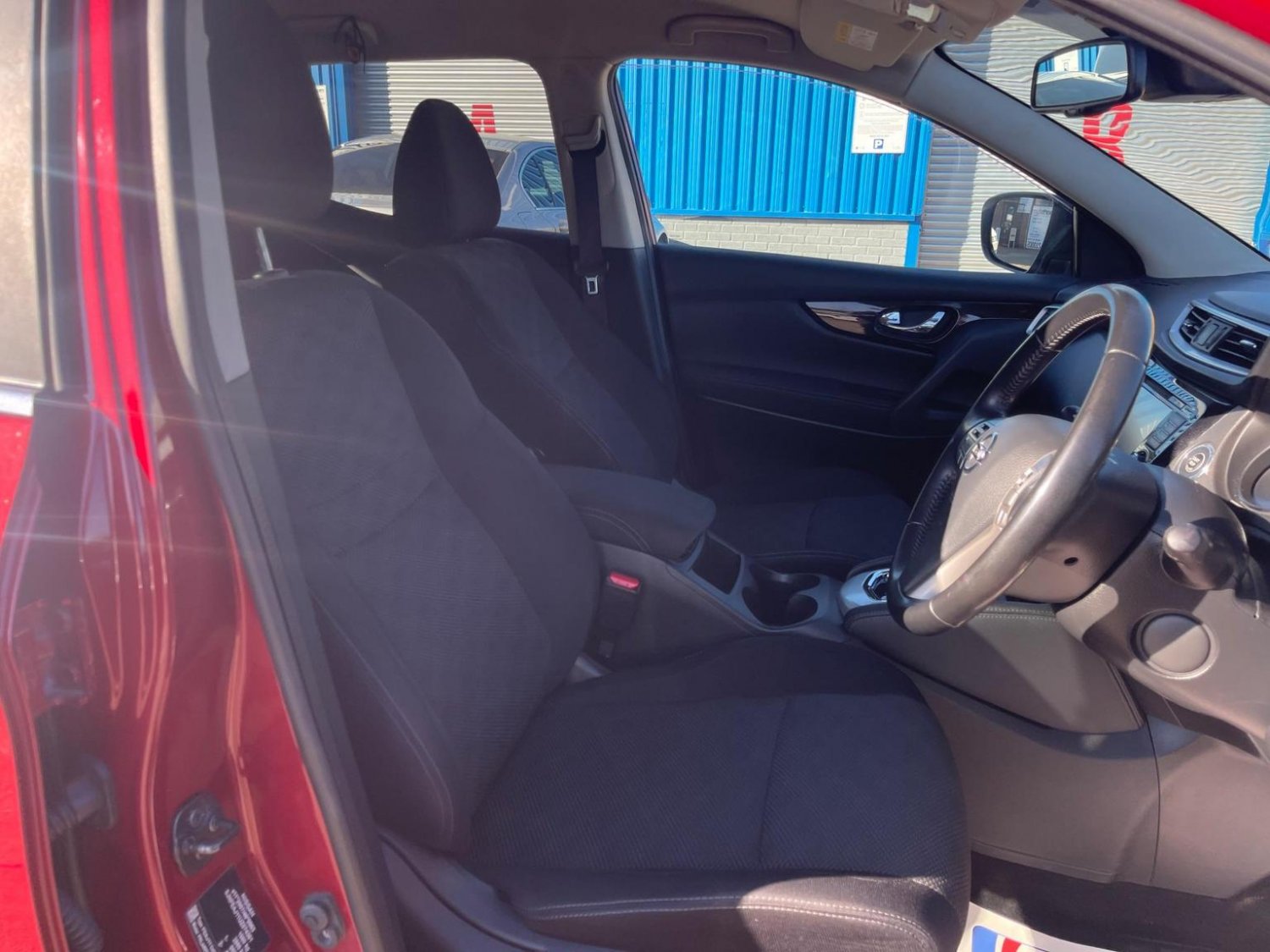 Used Nissan Qashqai 2017 for sale - 77277304: Photo 24