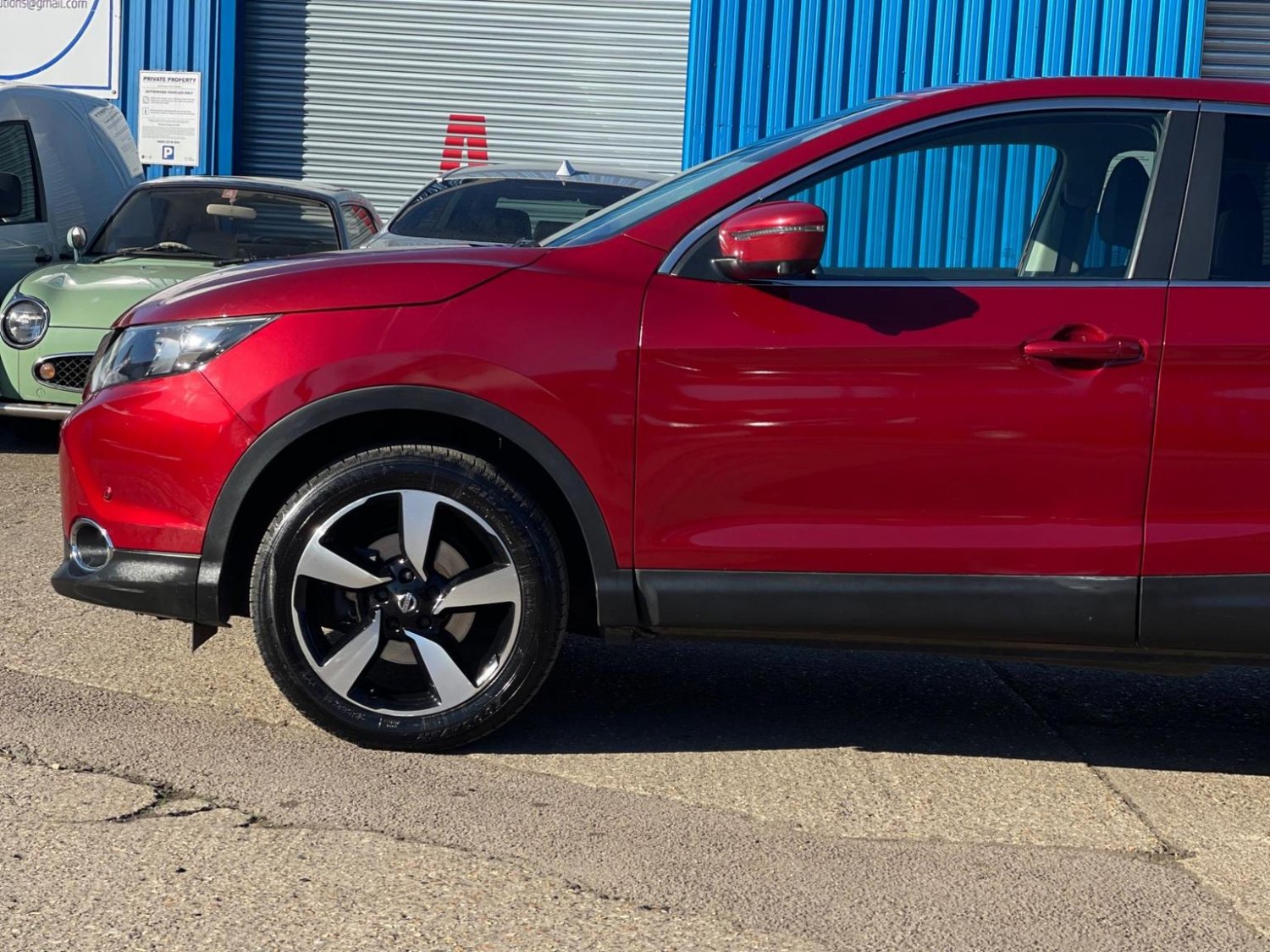 Used Nissan Qashqai 2017 for sale - 77277304: Photo 9