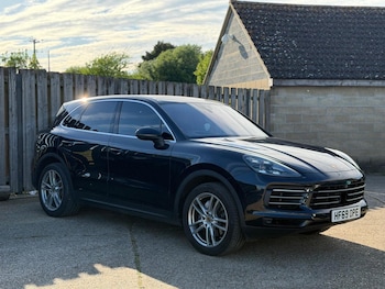 Used Porsche Cayenne 2019 for sale - 78755477: Photo