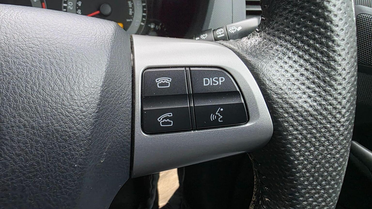 Used Toyota Auris 2011 for sale - 77261741: Photo 25