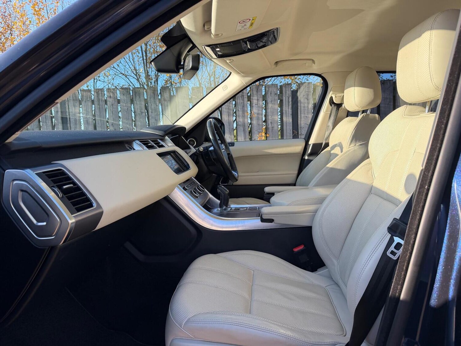 Used Land Rover Range Rover Sport 2015 for sale - 77629054: Photo 19