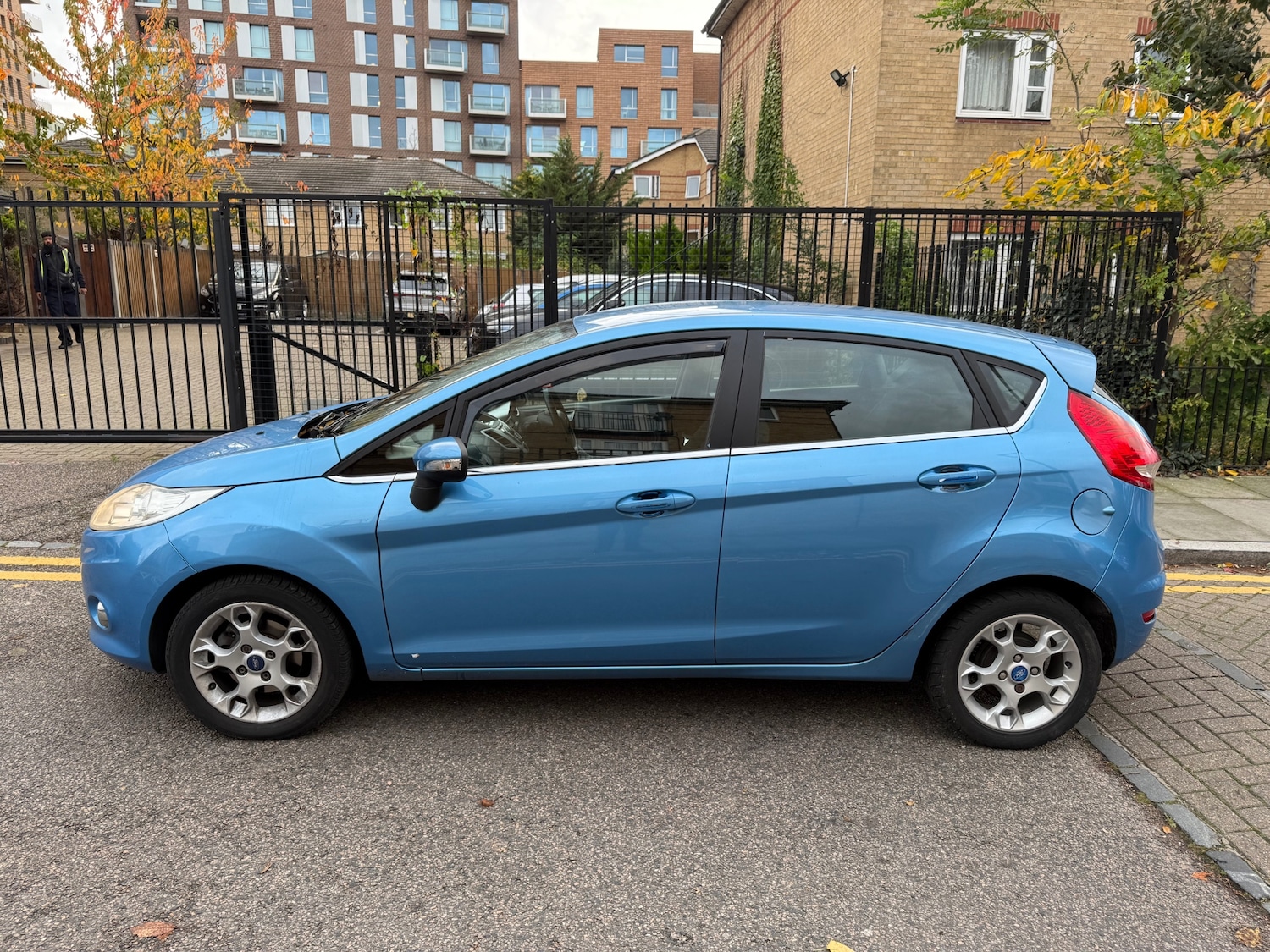 Used Ford Fiesta 2012 for sale - 76618827: Photo 7