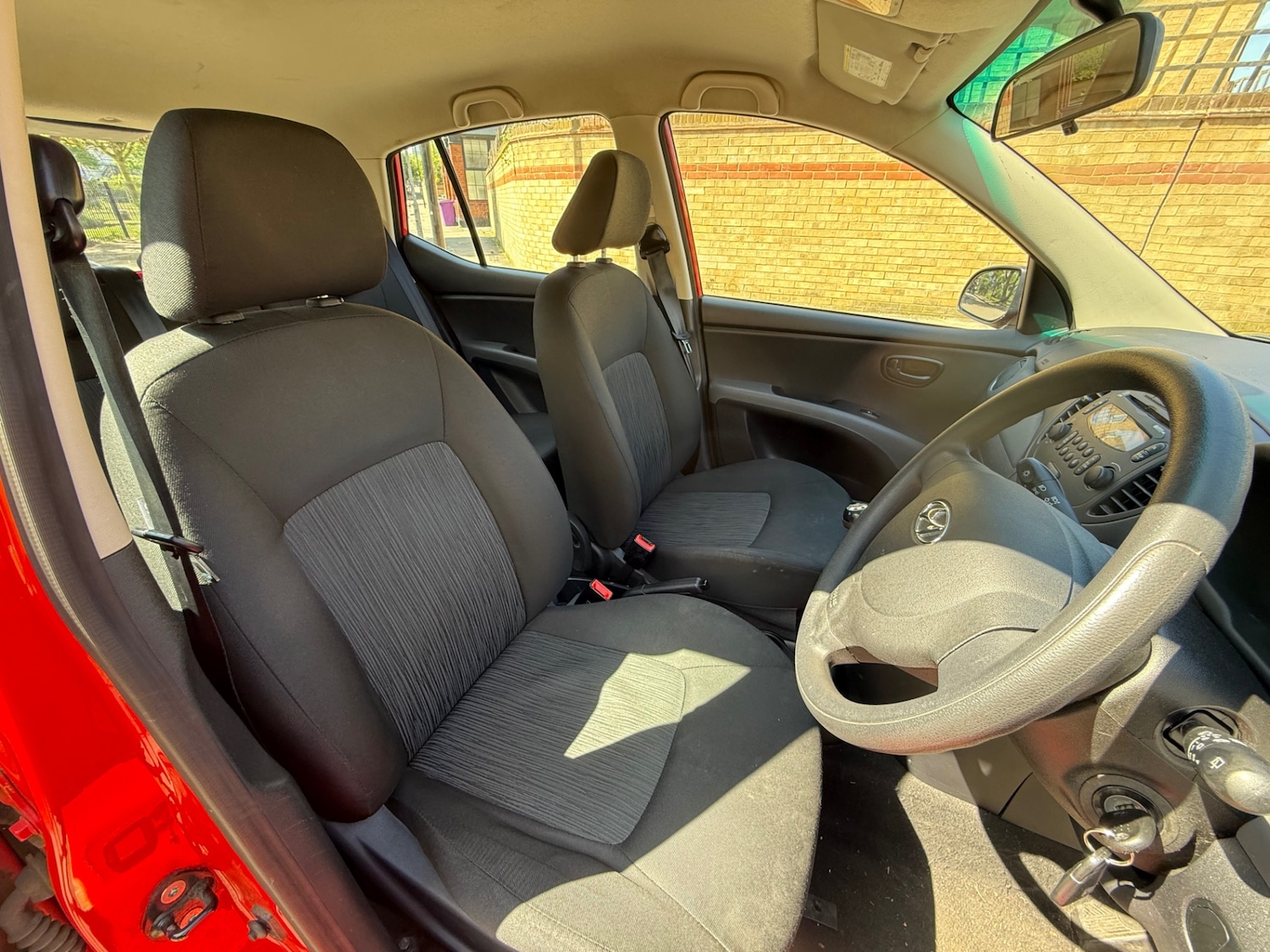 Used Hyundai i10 2014 for sale - 75984991: Photo 17