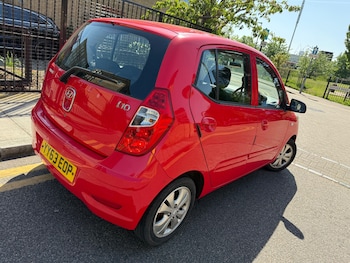 Used Hyundai i10 2014 for sale - 75984991: Photo