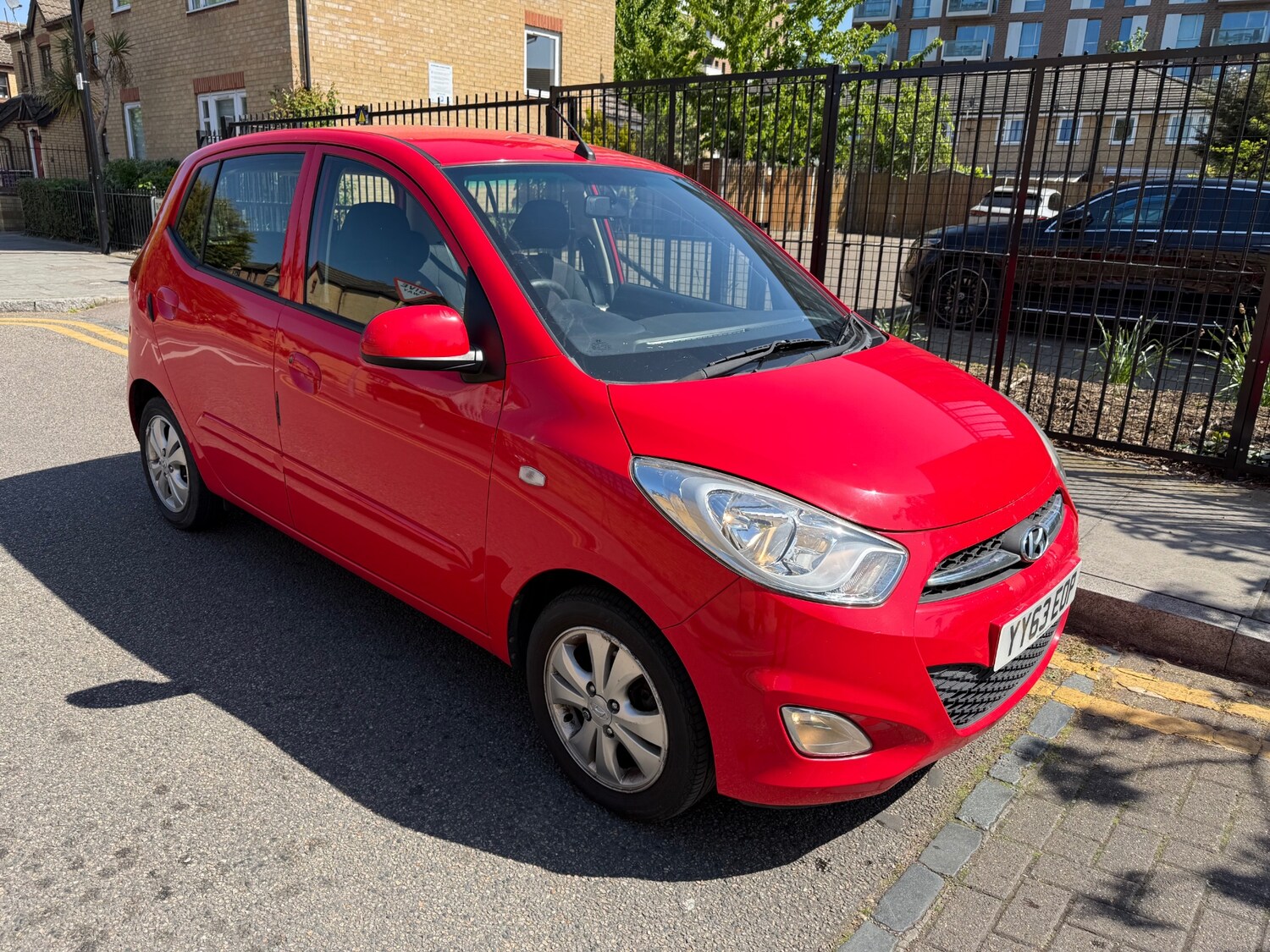 Used Hyundai i10 2014 for sale - 75984991: Photo 9