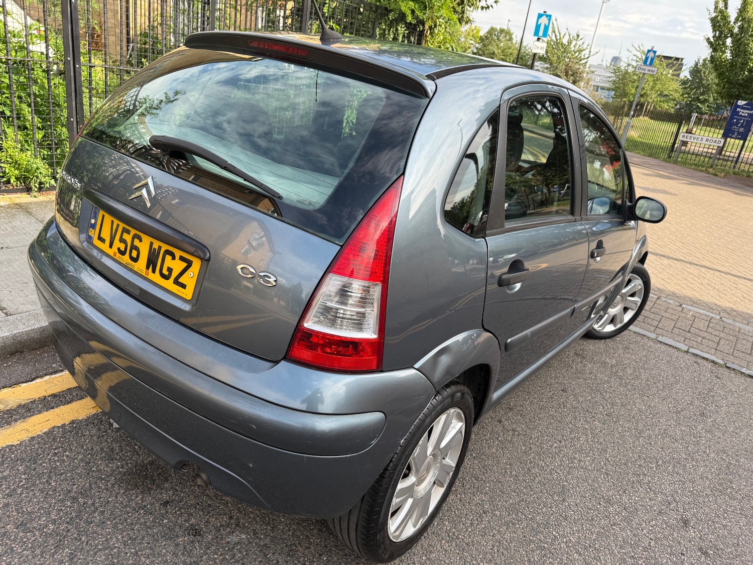 Vehicle 3