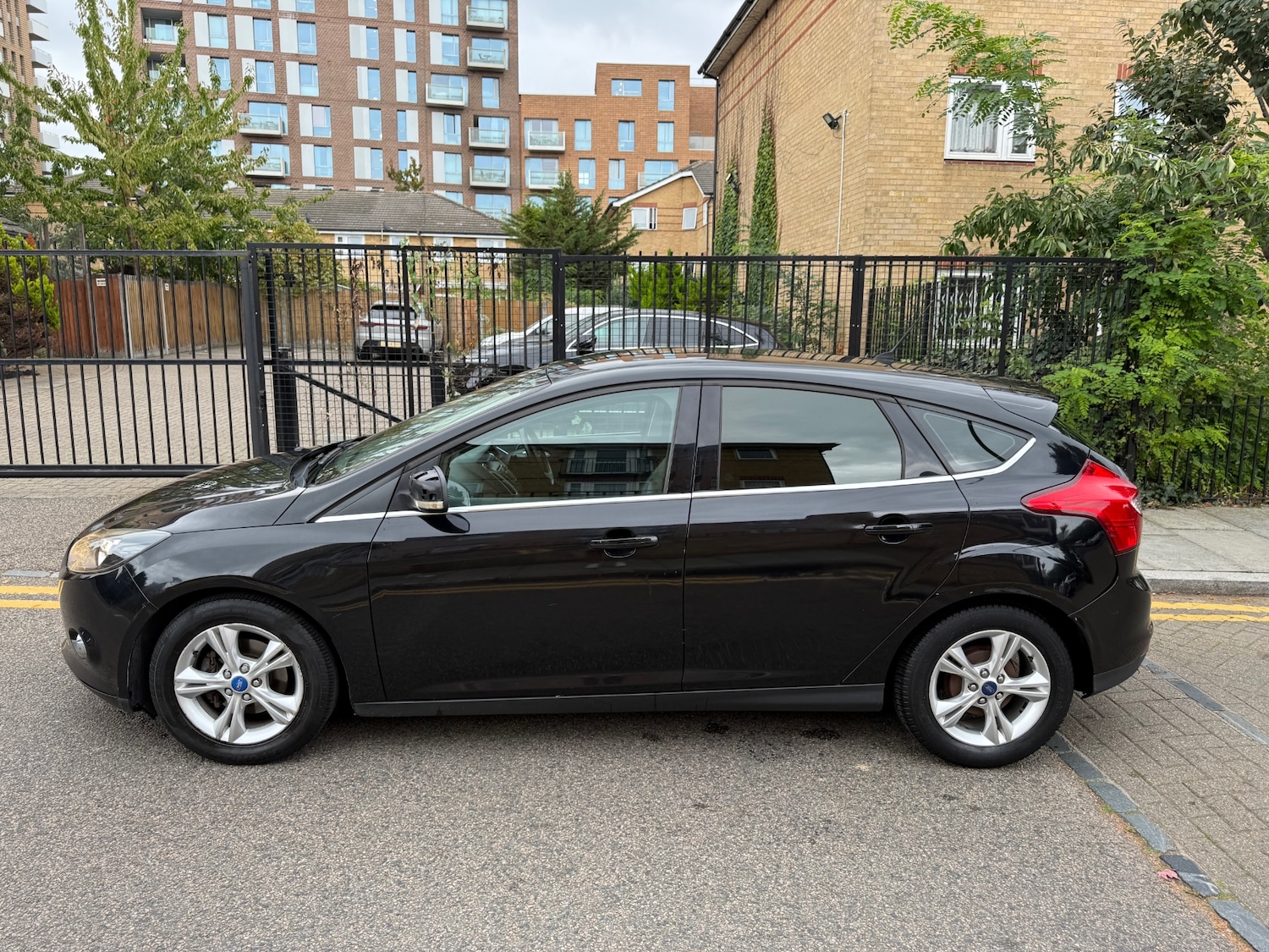 Used Ford Focus 2014 for sale - 76165398: Photo 11