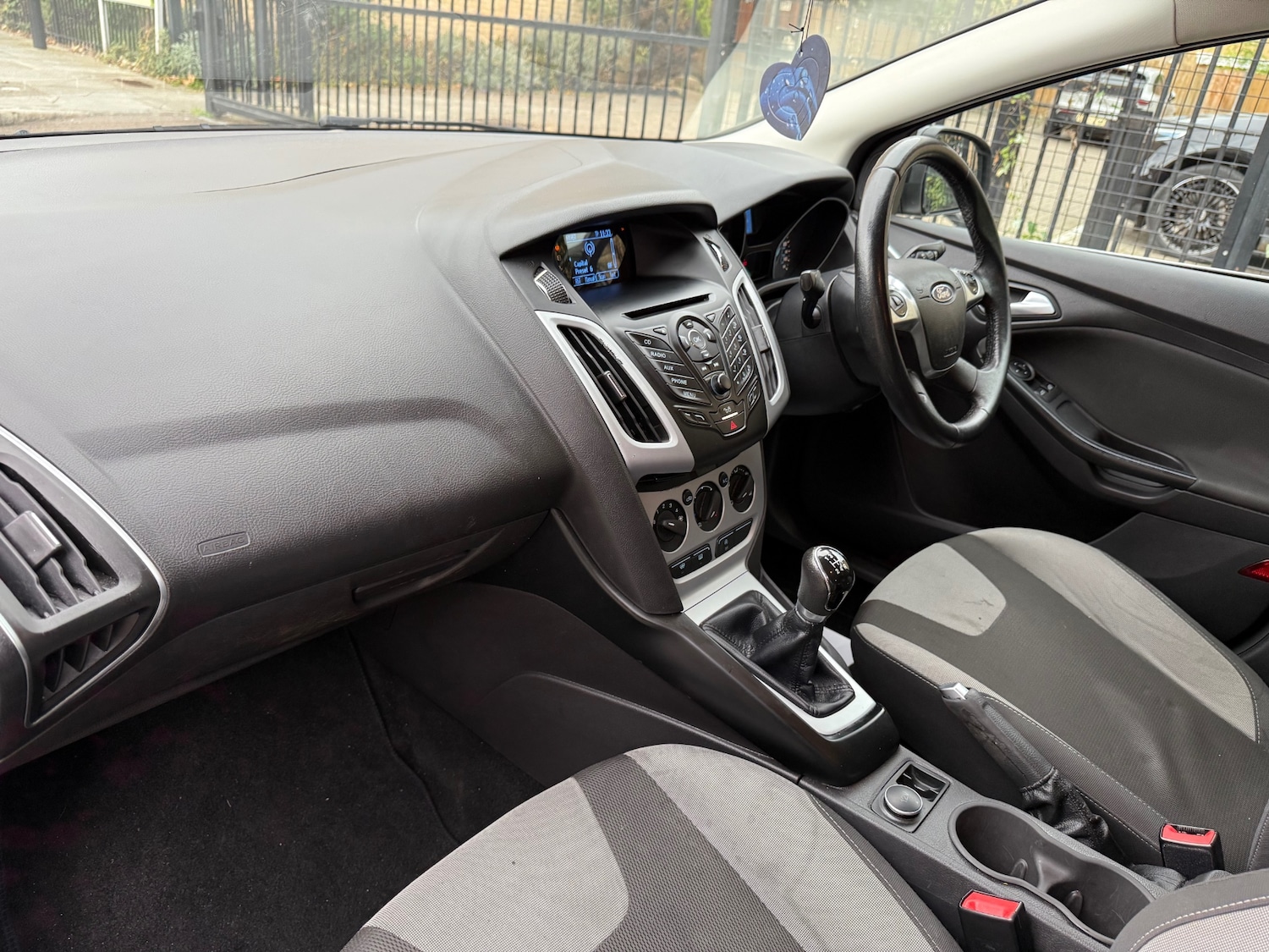Used Ford Focus 2014 for sale - 76165398: Photo 26