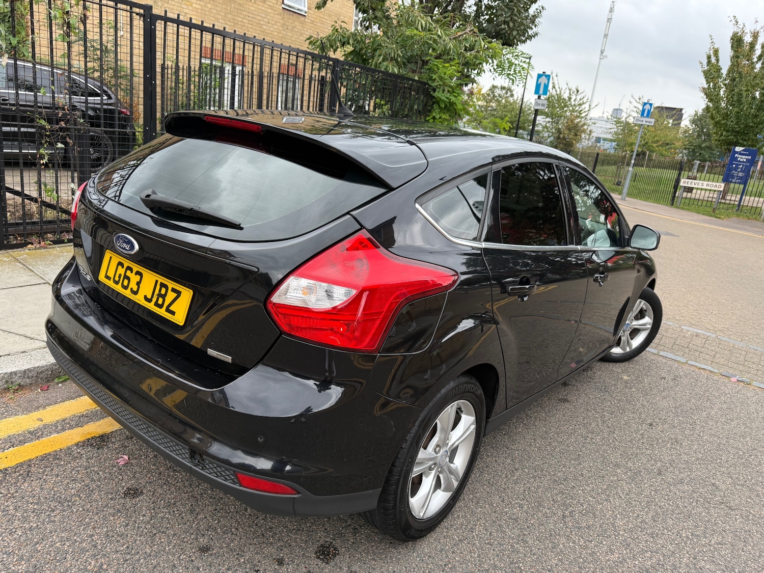 Used Ford Focus 2014 for sale - 76165398: Photo 3