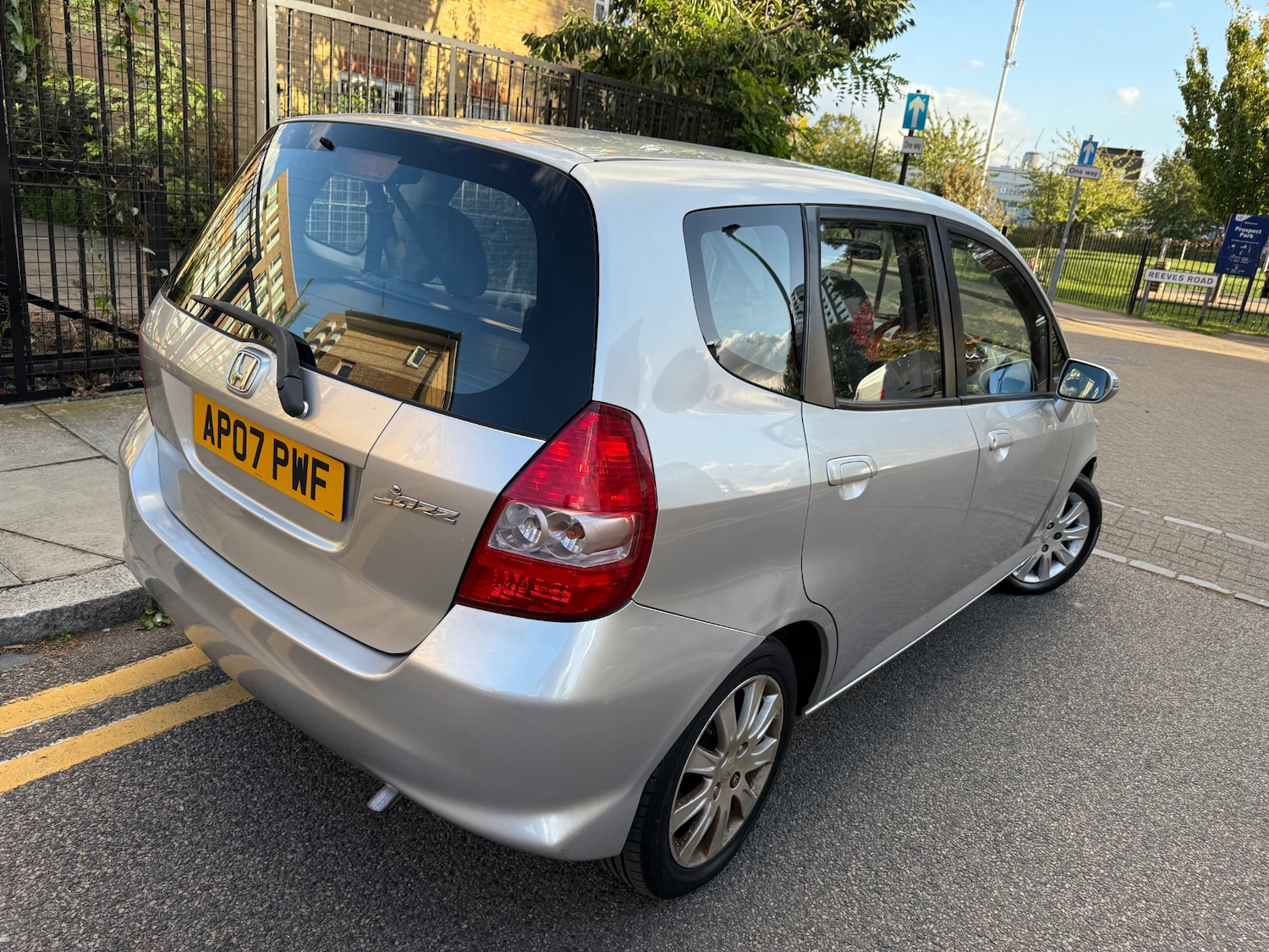 Used Honda Jazz 2007 for sale - 76020109: Photo 3