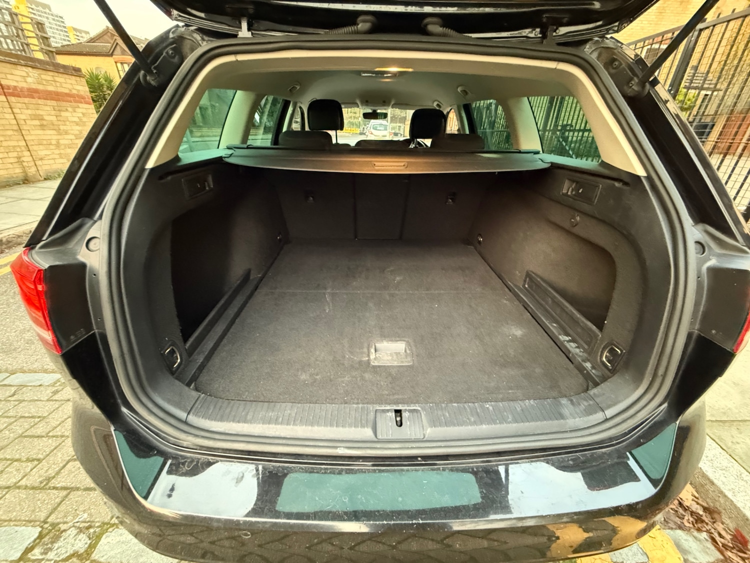 Vehicle 27