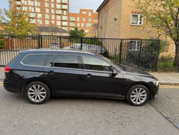 Used Volkswagen Passat 2017 for sale - 74763609: Photo