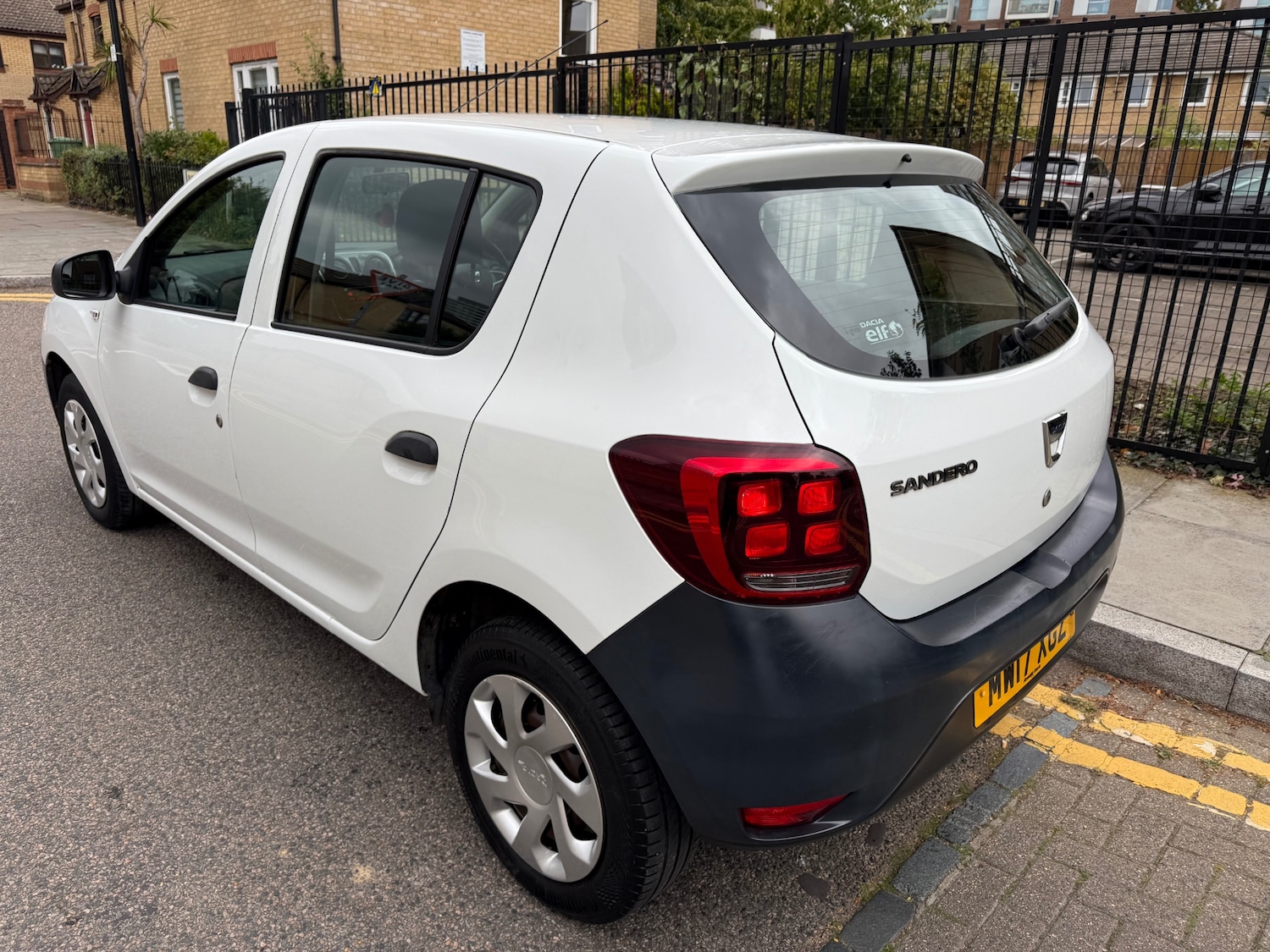 Used Dacia Sandero 2017 for sale - 76165399: Photo 17