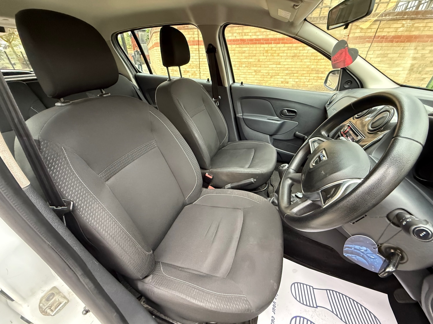 Used Dacia Sandero 2017 for sale - 76165399: Photo 19