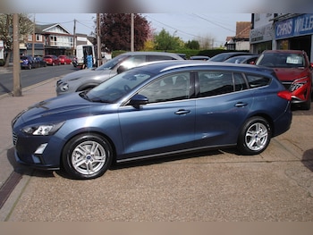 Used Ford Focus 2022 for sale - 78162154: Photo