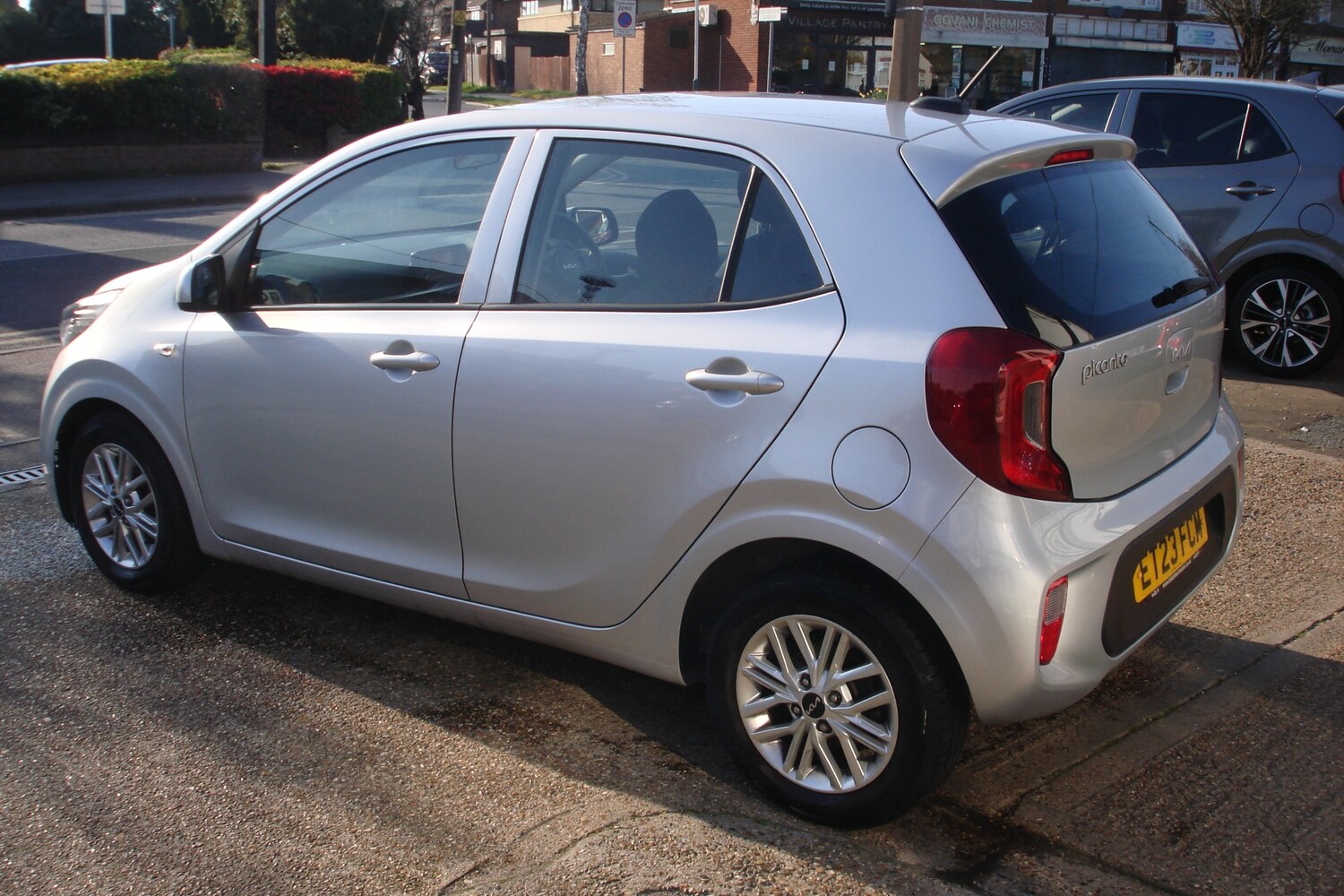 Used Kia Picanto 2023 for sale - 77997384: Photo 4