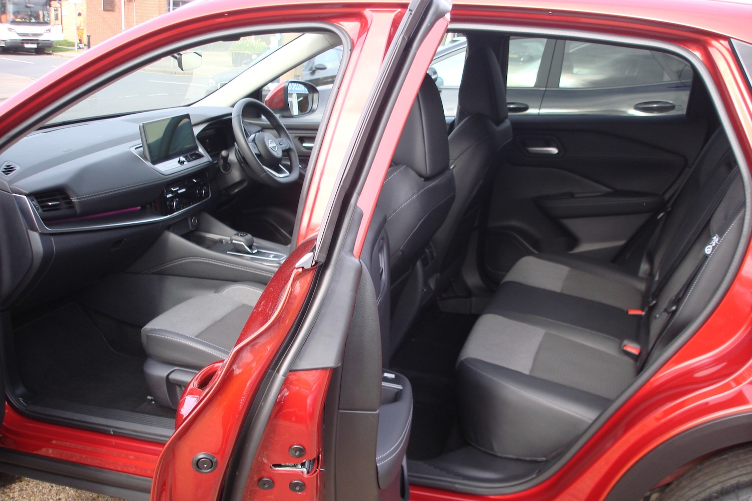 Used Nissan Qashqai 2025 for sale - 77847995: Photo 12