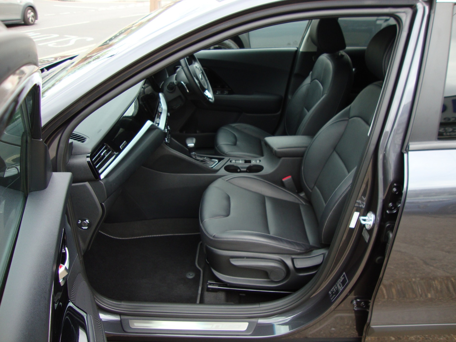 Used Kia Niro 2021 for sale - 76089359: Photo 13