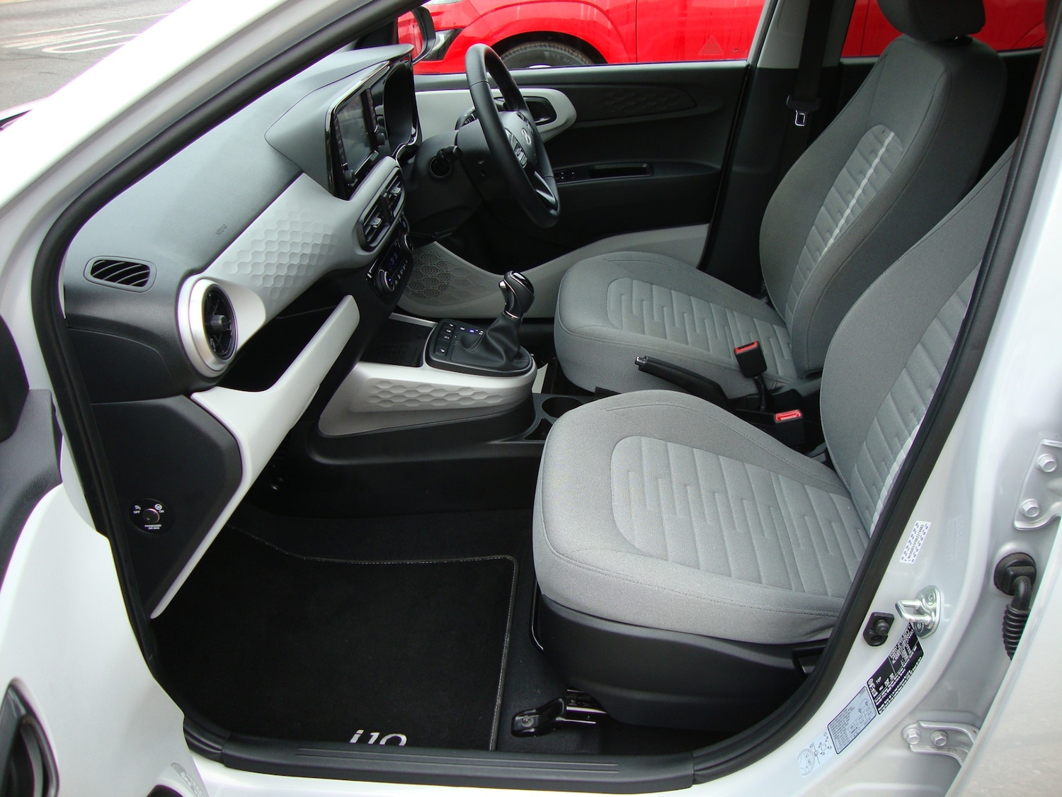 Used Hyundai i10 2024 for sale - 76340441: Photo 14