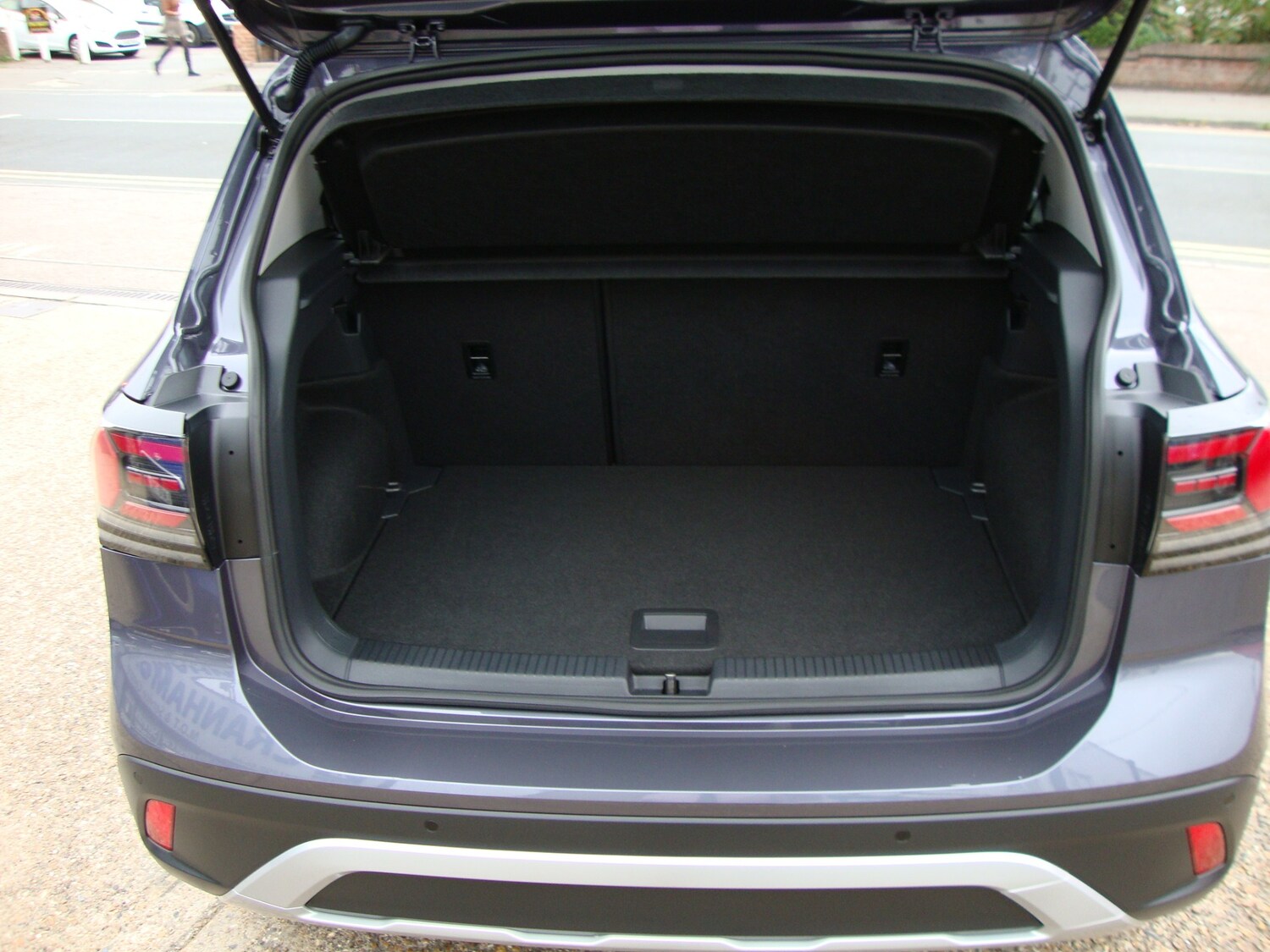 Used Volkswagen T-Cross 2025 for sale - 75997201: Photo 13