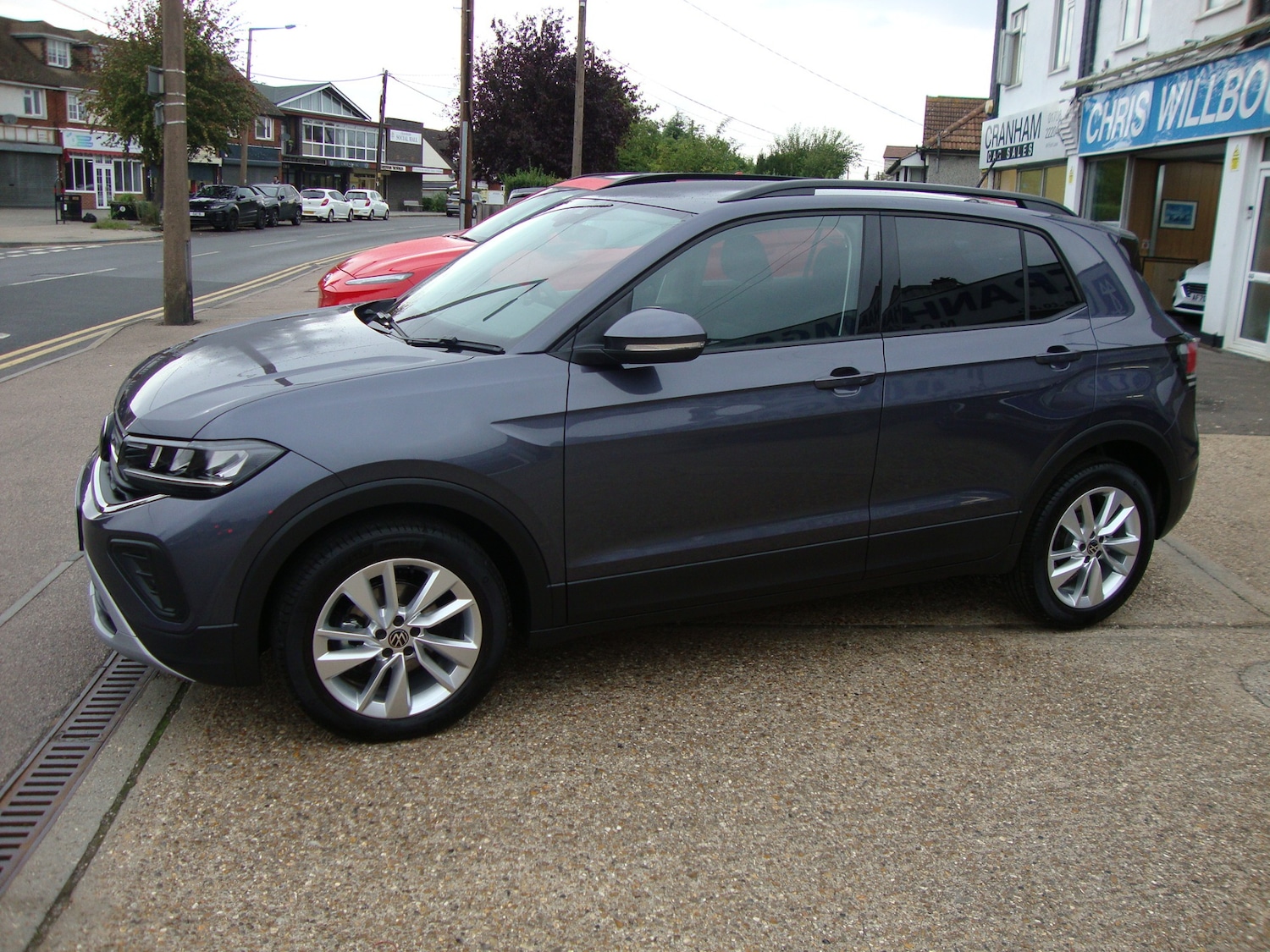 Used Volkswagen T-Cross 2025 for sale - 75997201: Photo 2