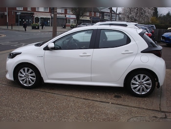 Used Toyota Yaris 2021 for sale - 77743504: Photo