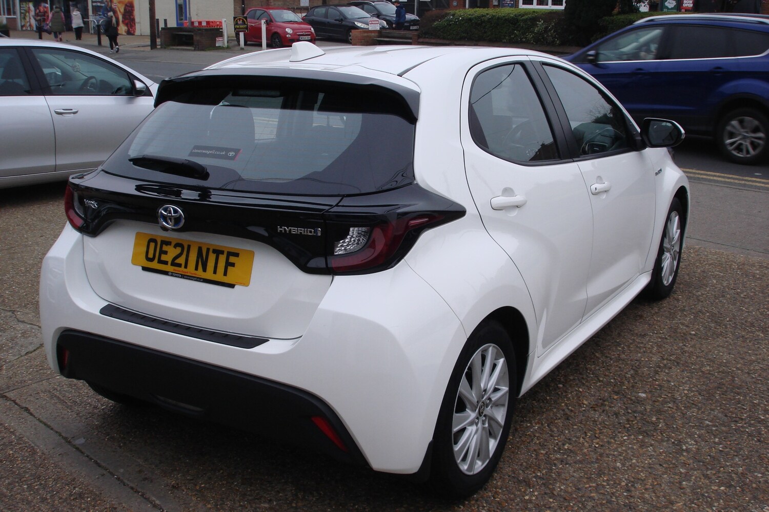 Used Toyota Yaris 2021 for sale - 77743504: Photo 7