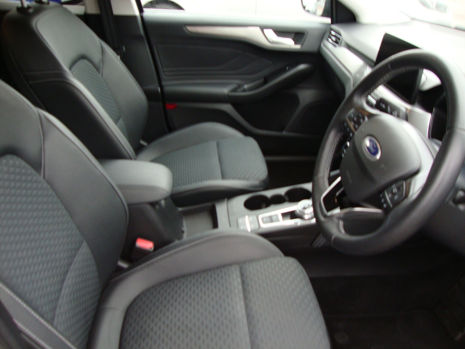 Used Ford Focus 2021 for sale - 77183279: Photo 15