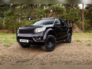 Used Nissan Navara 2017 for sale - 79603068: Photo