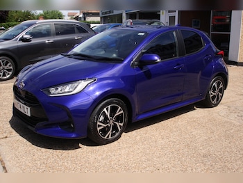 Used Toyota Yaris 2024 for sale - 78938404: Photo