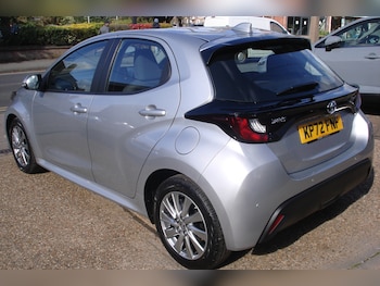 Used Toyota Yaris 2022 for sale - 78042159: Photo