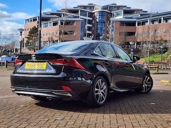 Used Lexus IS 2018 for sale - 79601889: Photo
