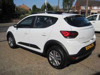 Used Dacia Sandero Stepway 2023 for sale - 74447575: Photo