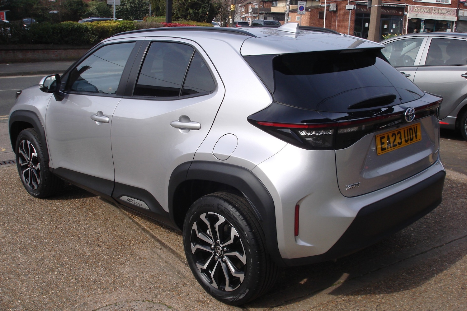 Used Toyota Yaris Cross 2023 for sale - 77962061: Photo 4