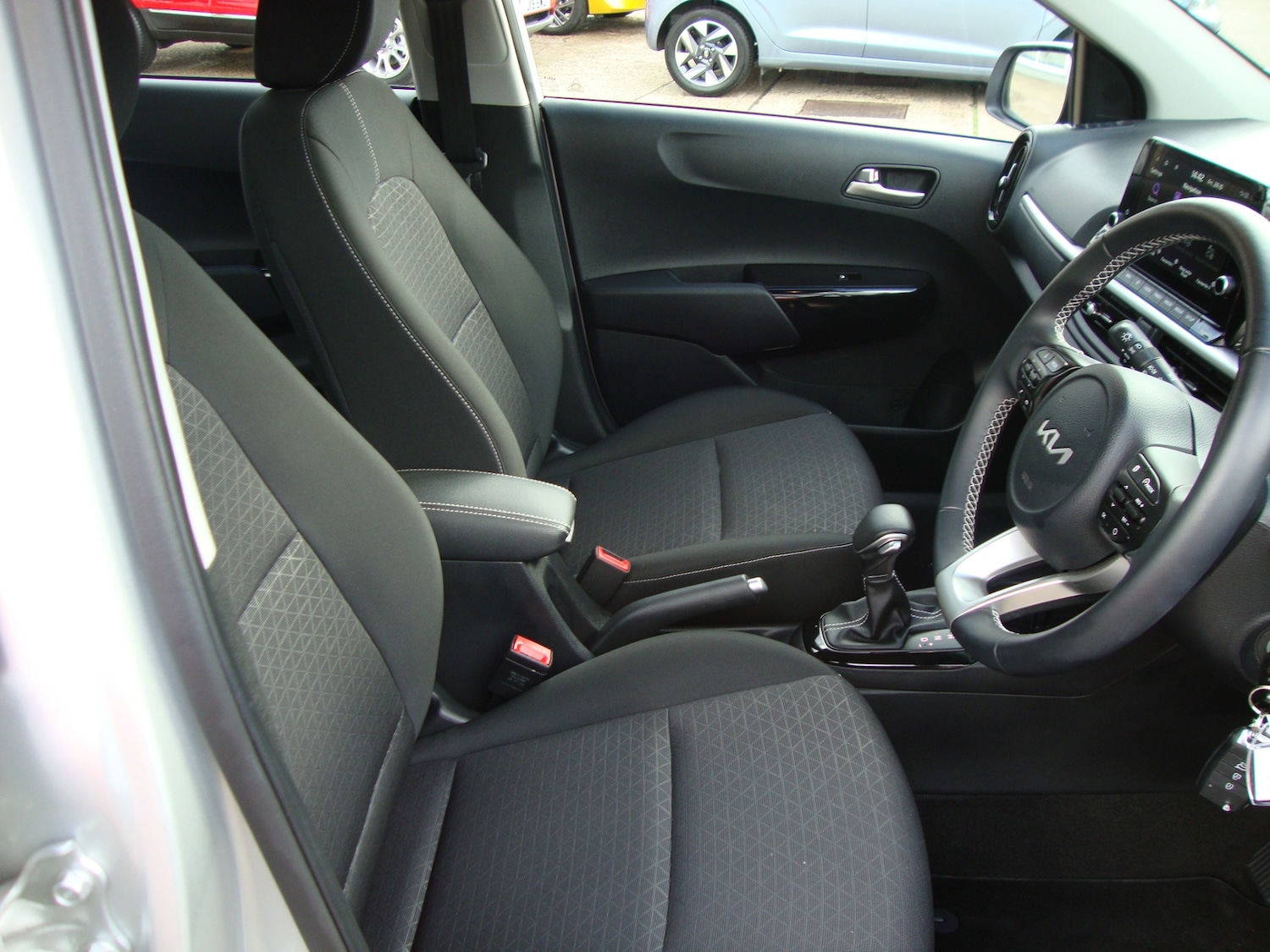 Used Kia Picanto 2023 for sale - 76366378: Photo 18