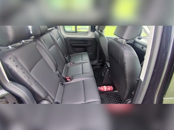 Used Volkswagen Caddy Maxi Life 2017 for sale - 79600796: Photo
