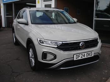 Used Volkswagen T-Roc 2024 for sale - 79639059: Photo