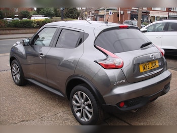 Used Nissan Juke 2017 for sale - 77617876: Photo