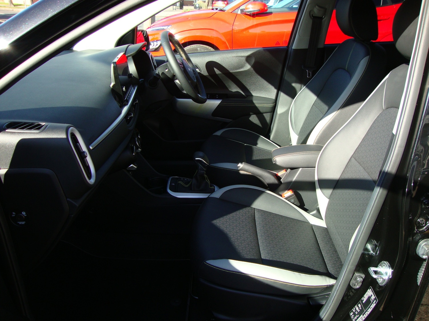 Used Kia Picanto 2022 for sale - 76364093: Photo 11