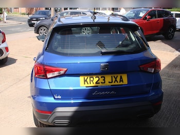 Used SEAT Arona 2023 for sale - 78755618: Photo