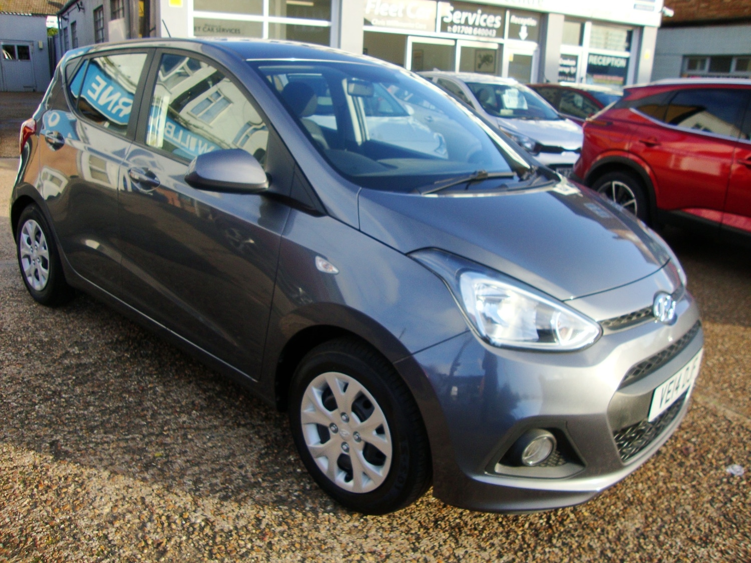 Used Hyundai i10 2014 for sale - 76763351: Photo 8