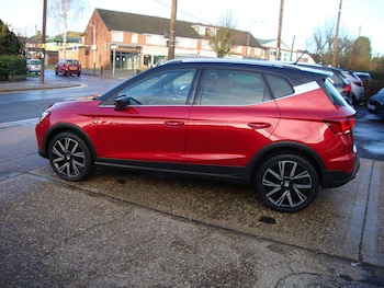 Used SEAT Arona 2023 for sale - 77220480: Photo