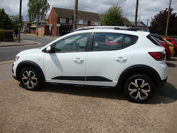 Used Dacia Sandero Stepway 2022 for sale - 75213485: Photo