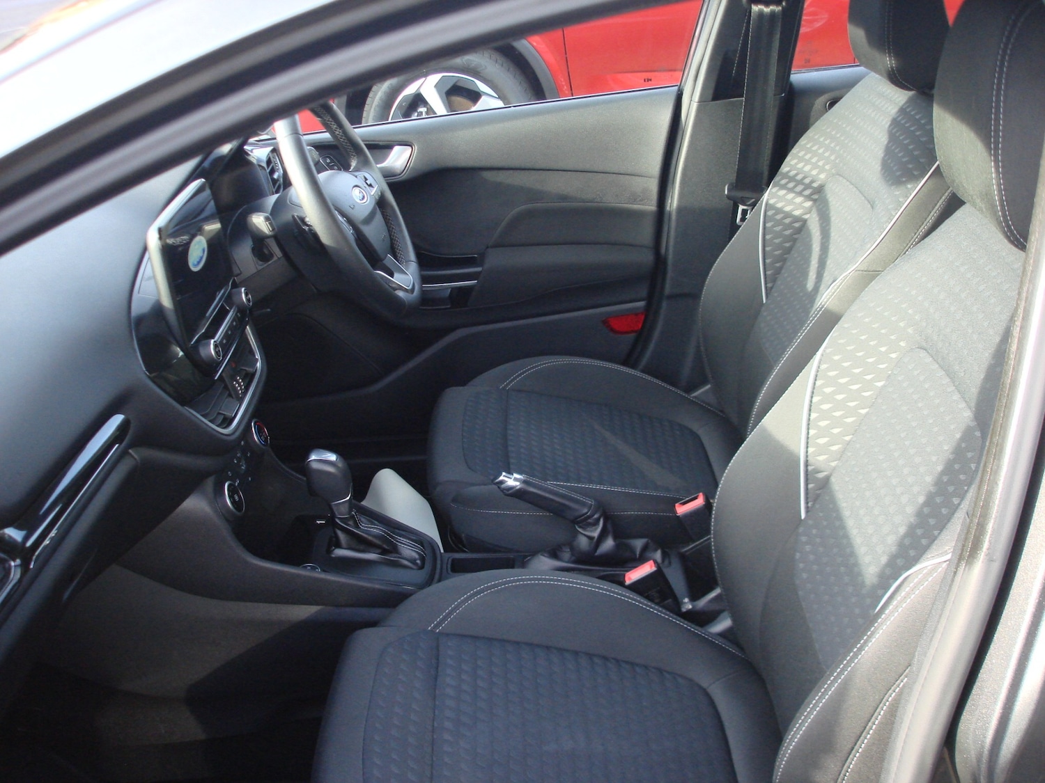 Used Ford Fiesta 2017 for sale - 77370200: Photo 10