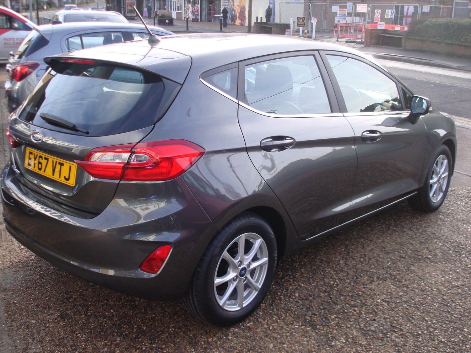 Used Ford Fiesta 2017 for sale - 77370200: Photo 5