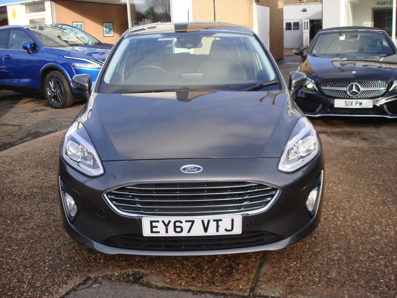 Used Ford Fiesta 2017 for sale - 77370200: Photo 8